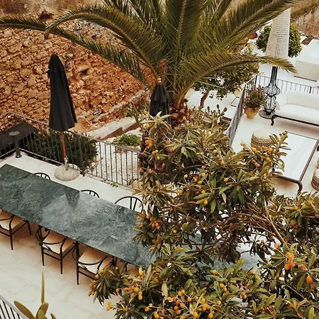 Aria And Terrace Noto
