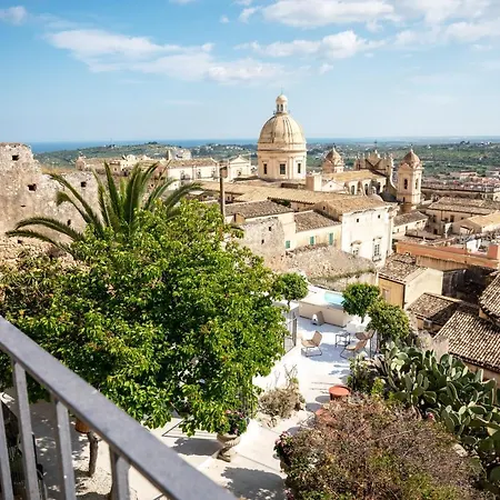 Aria And Terrace Noto