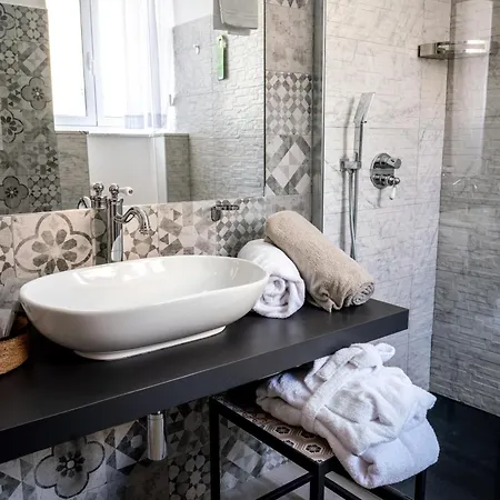 Bed & Breakfast Aria And Terrace Noto