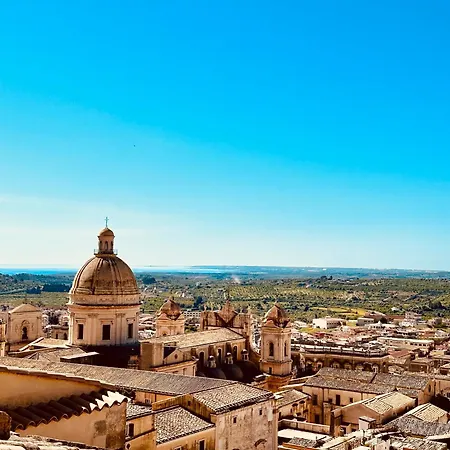 Aria And Terrace Panzió Noto