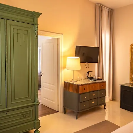 Aria And Terrace B&B 노토